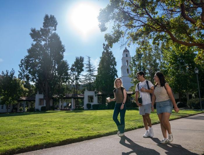 Students walking around Saint Mary's College Campus